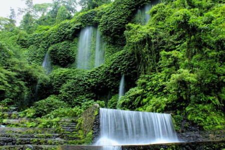 Trekking Tour in Lombok: Benang Kelambu and Benang Stokel Waterfalls