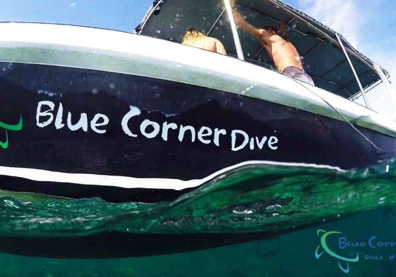 1.Diving with Blue Corner Dive Nusa Penida