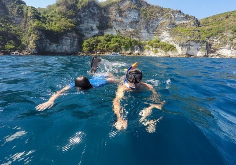 1.Snorkeling Lembongan and Penida