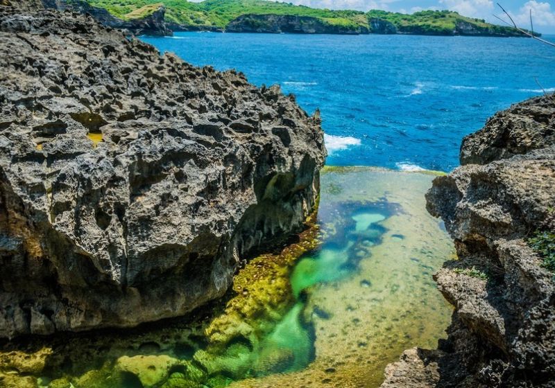 1. Angels Bilabong Nusa Penida low tide