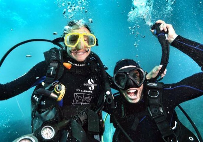 1. book scuba diving course now