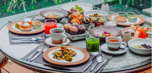 Four Seasons Bali brunch