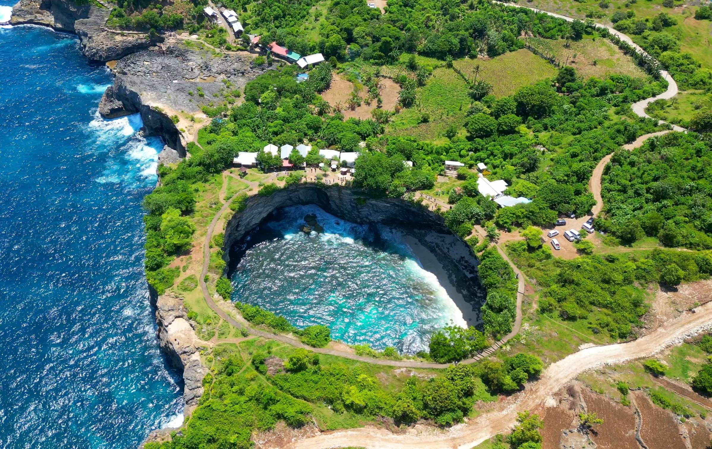 Broken Beach on Penida Day Trip