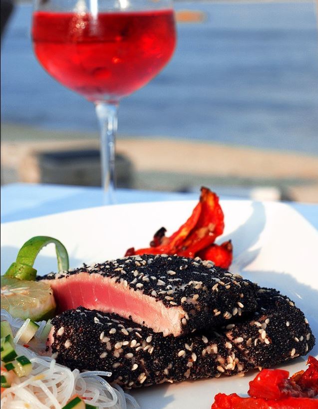 luxury restaurant gili trawangan