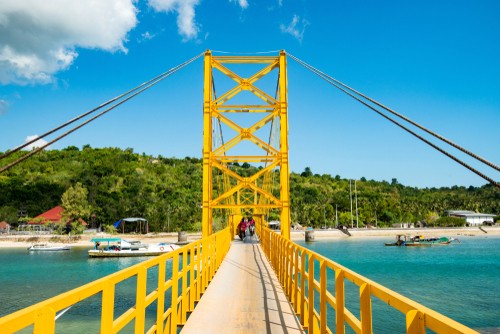 Yellow bridge Nusa Lembongan Ceningan