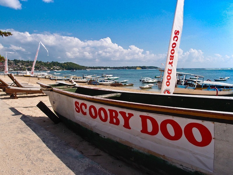 Bar and nightlife Lembongan